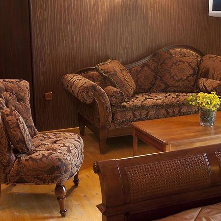 Refanidis Natural Luxury Hotel Áno Poróïa エクステリア 写真