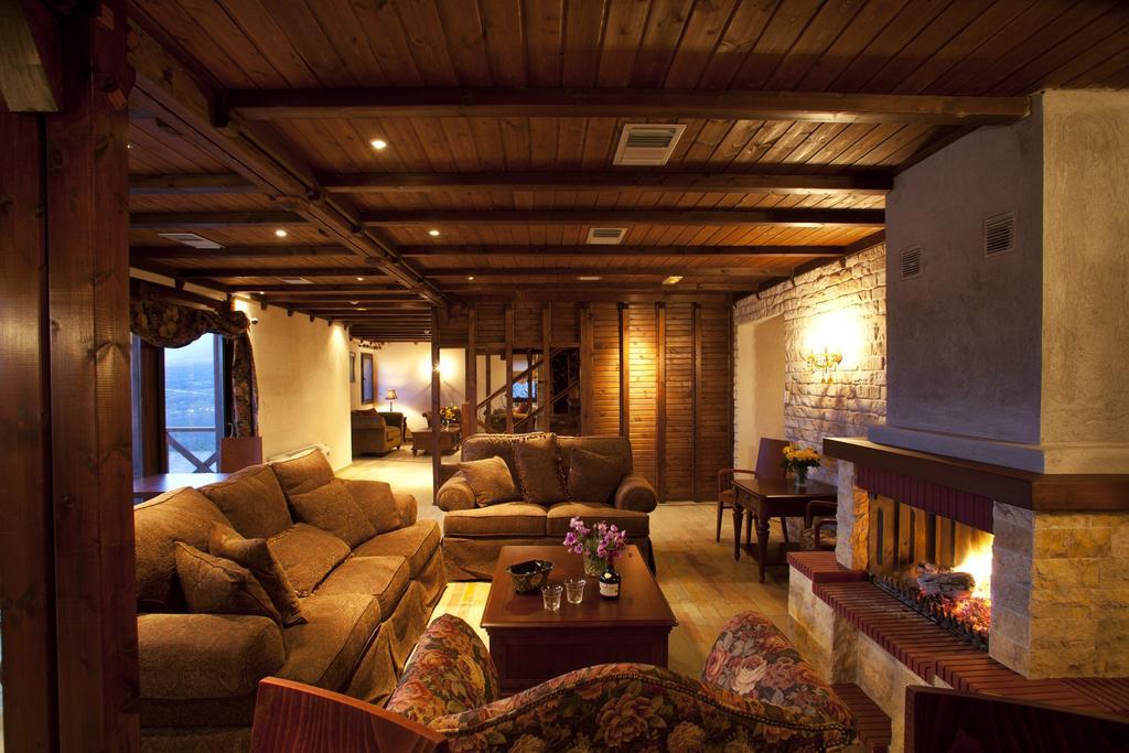 Refanidis Natural Luxury Hotel Áno Poróïa エクステリア 写真